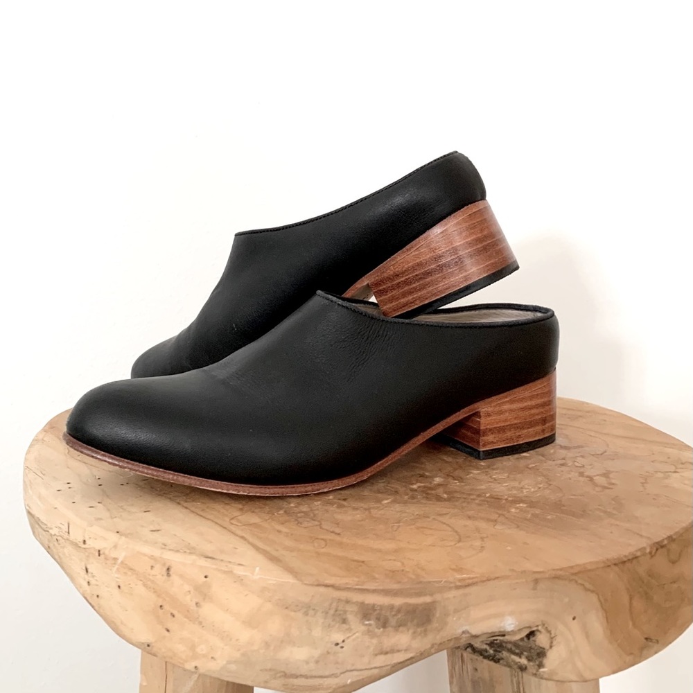 Nisolo Mules